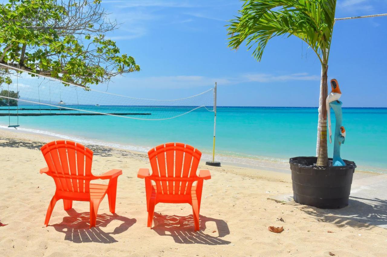 Sand And Tan Beach Hotel Ocho Rios Exterior foto