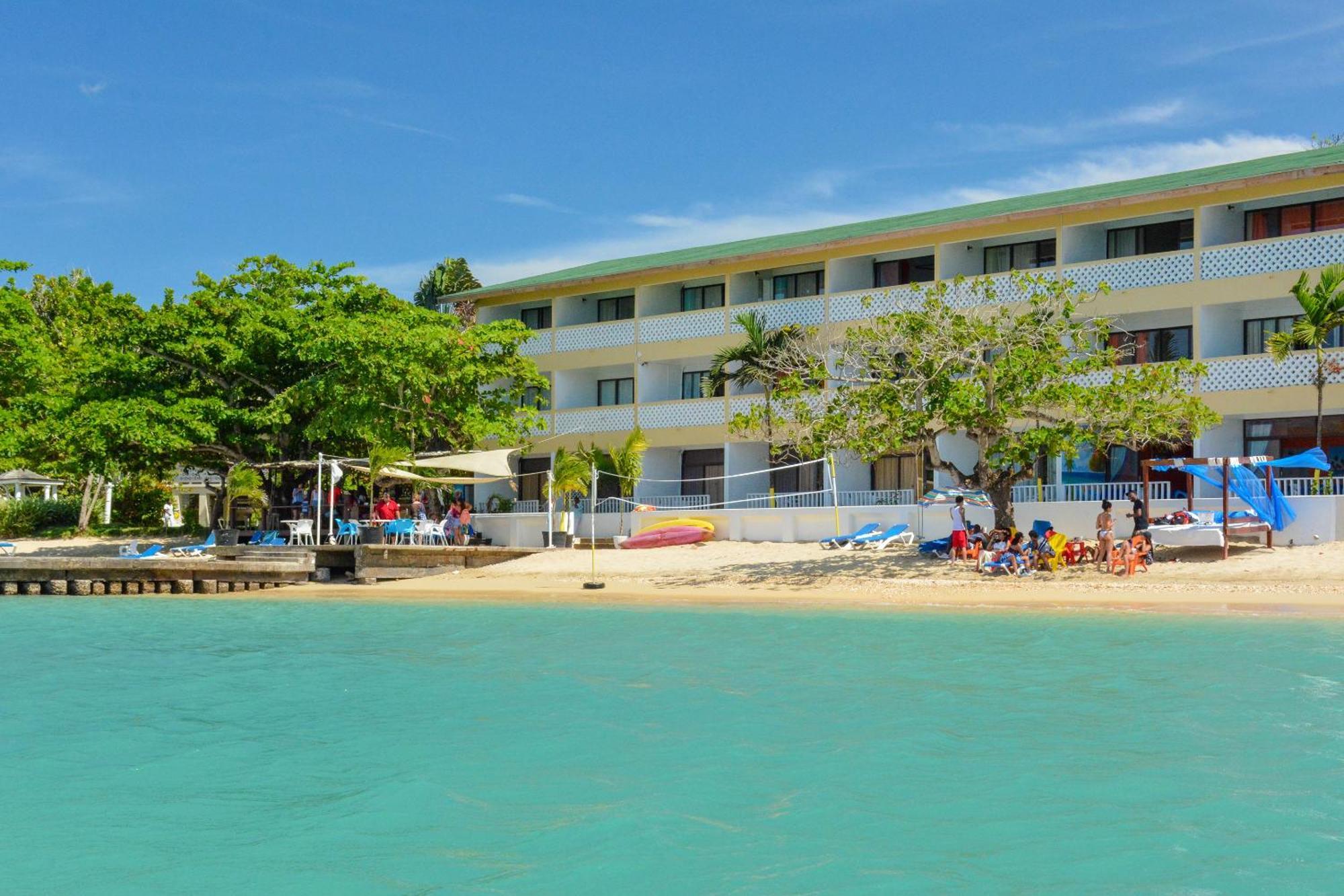 Sand And Tan Beach Hotel Ocho Rios Exterior foto