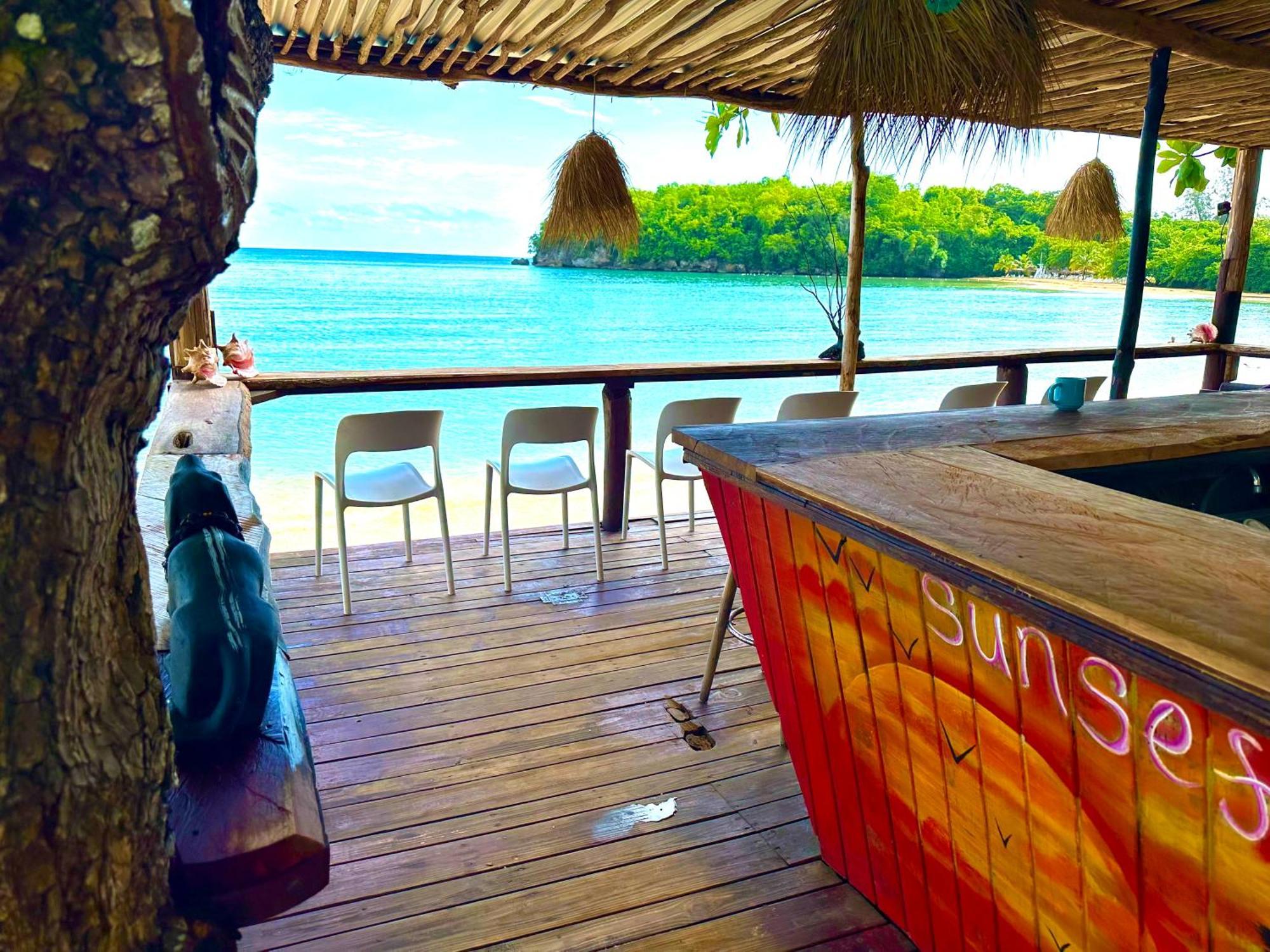 Sand And Tan Beach Hotel Ocho Rios Exterior foto
